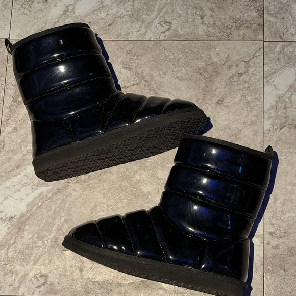 ASOS Other - Shiny Black Quilted Boots